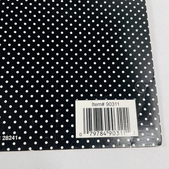 Disney Mickey Mouse Stuff Kids 3 Ring Folders For Binder Die-cut Unpunched Schoo - Picture 5 of 9